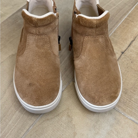 Ugg zip boots - Picture 3 of 5